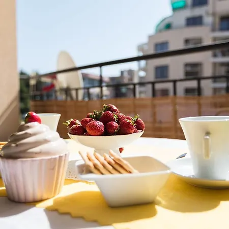 1bedroom W Balcony &kitchen Wifi ❤rx❤ Διαμέρισμα *
